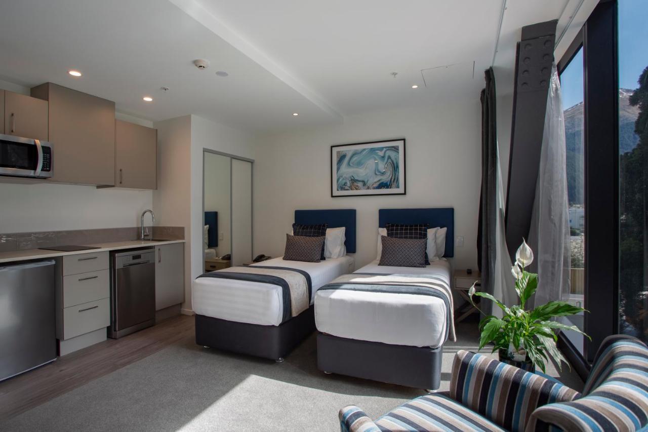 Ramada By Wyndham Queenstown Central المظهر الخارجي الصورة