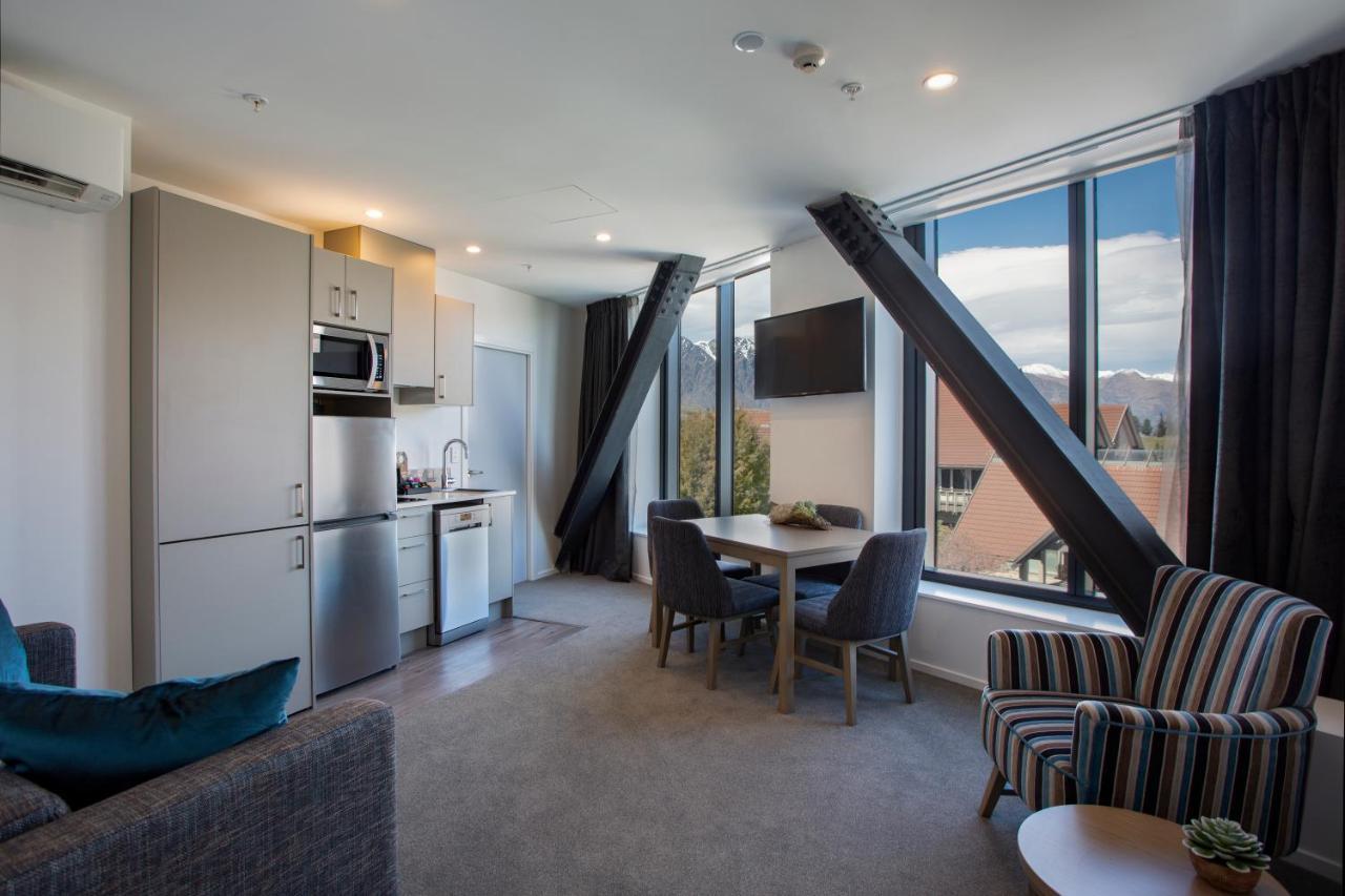 Ramada By Wyndham Queenstown Central المظهر الخارجي الصورة