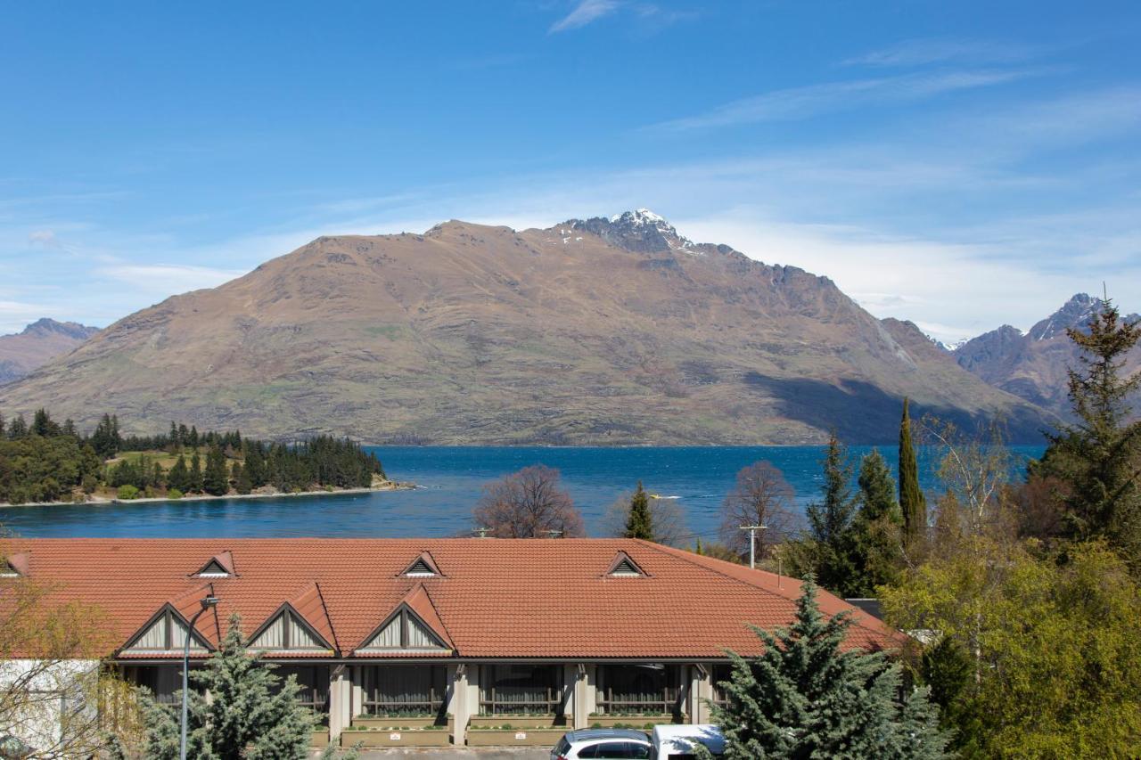 Ramada By Wyndham Queenstown Central المظهر الخارجي الصورة