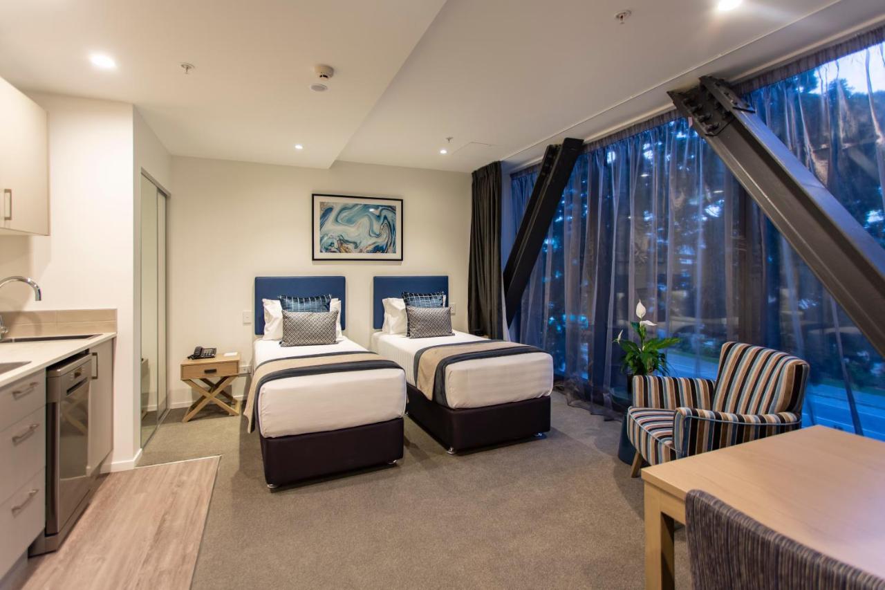 Ramada By Wyndham Queenstown Central المظهر الخارجي الصورة