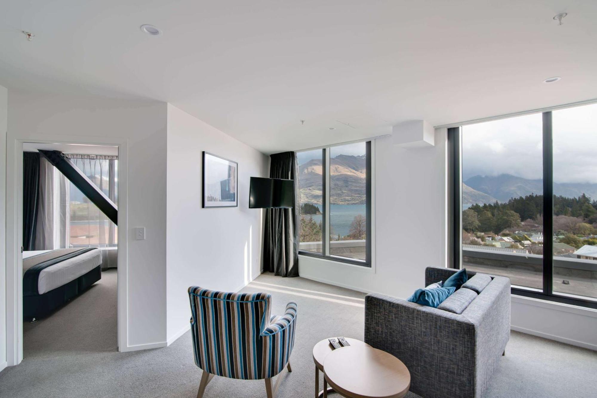 Ramada By Wyndham Queenstown Central المظهر الخارجي الصورة