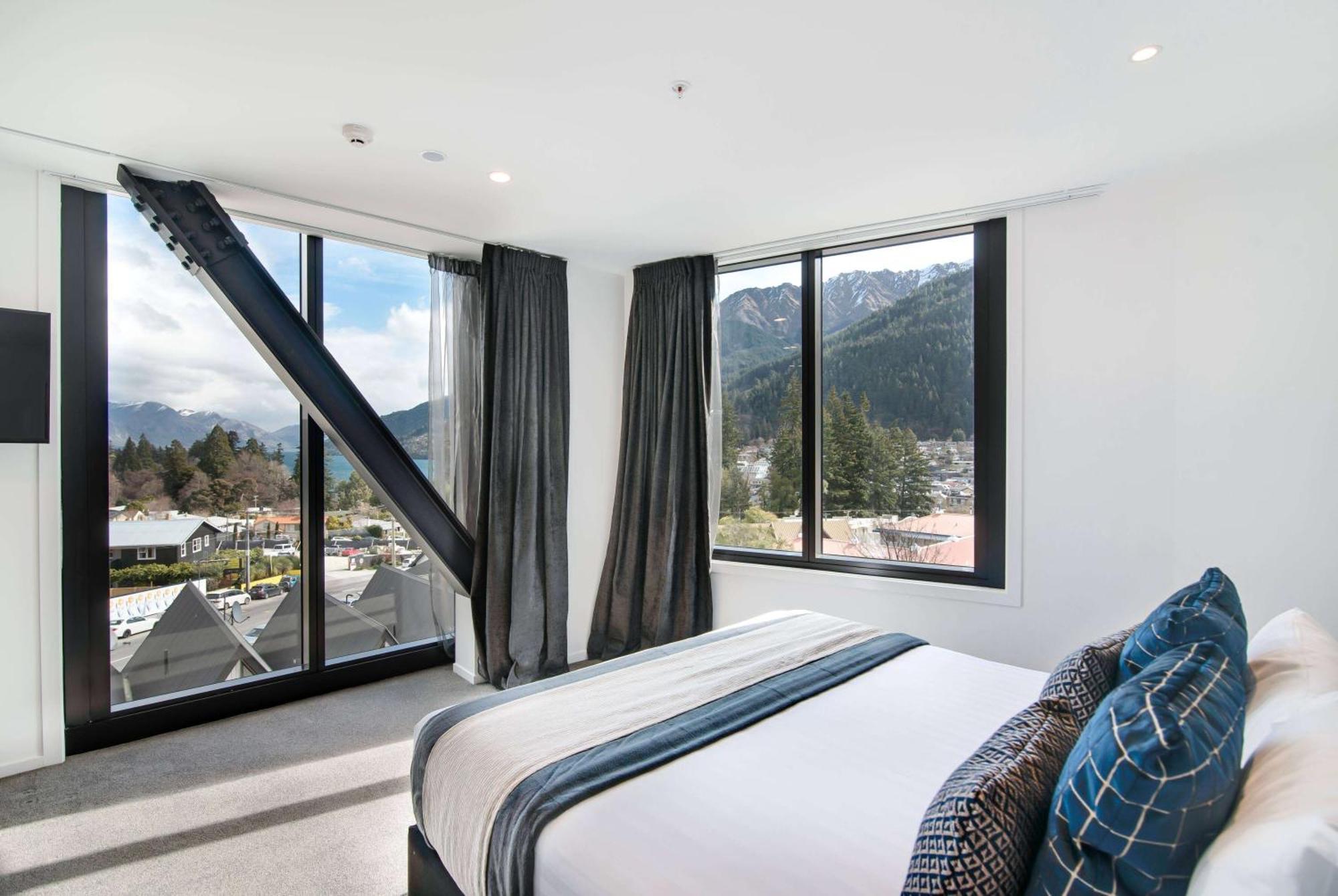 Ramada By Wyndham Queenstown Central المظهر الخارجي الصورة