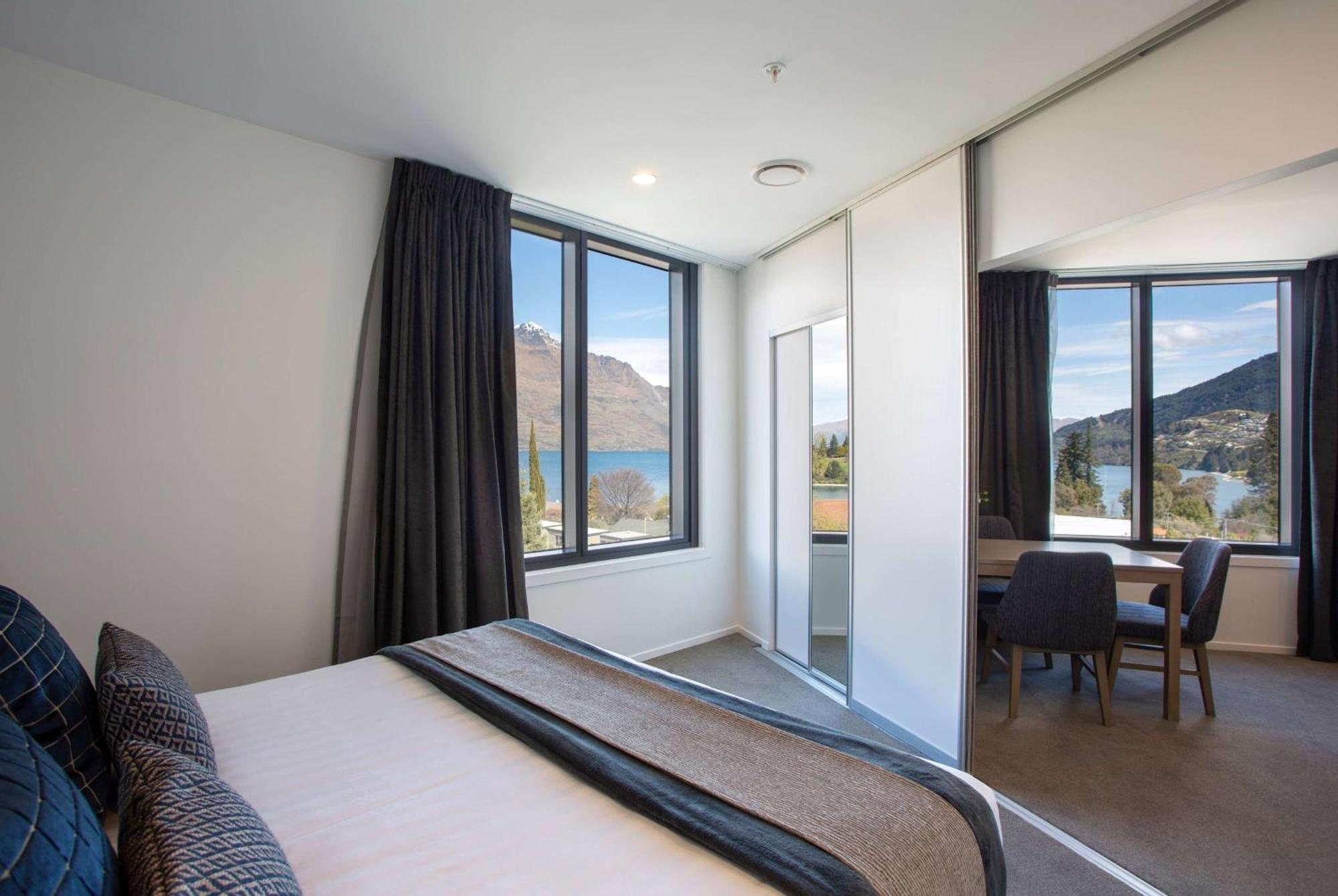 Ramada By Wyndham Queenstown Central المظهر الخارجي الصورة